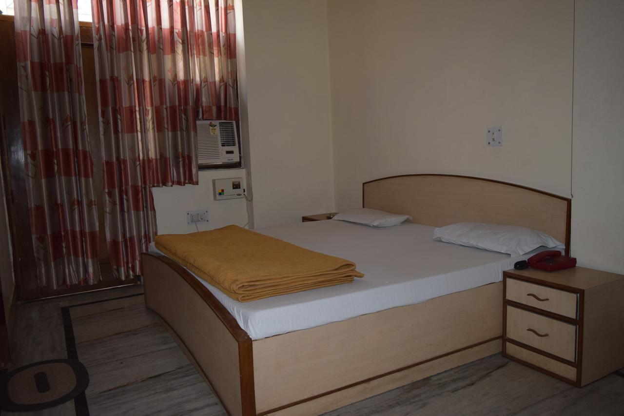 Hotel Raj Palace Rishikesh Exterior photo